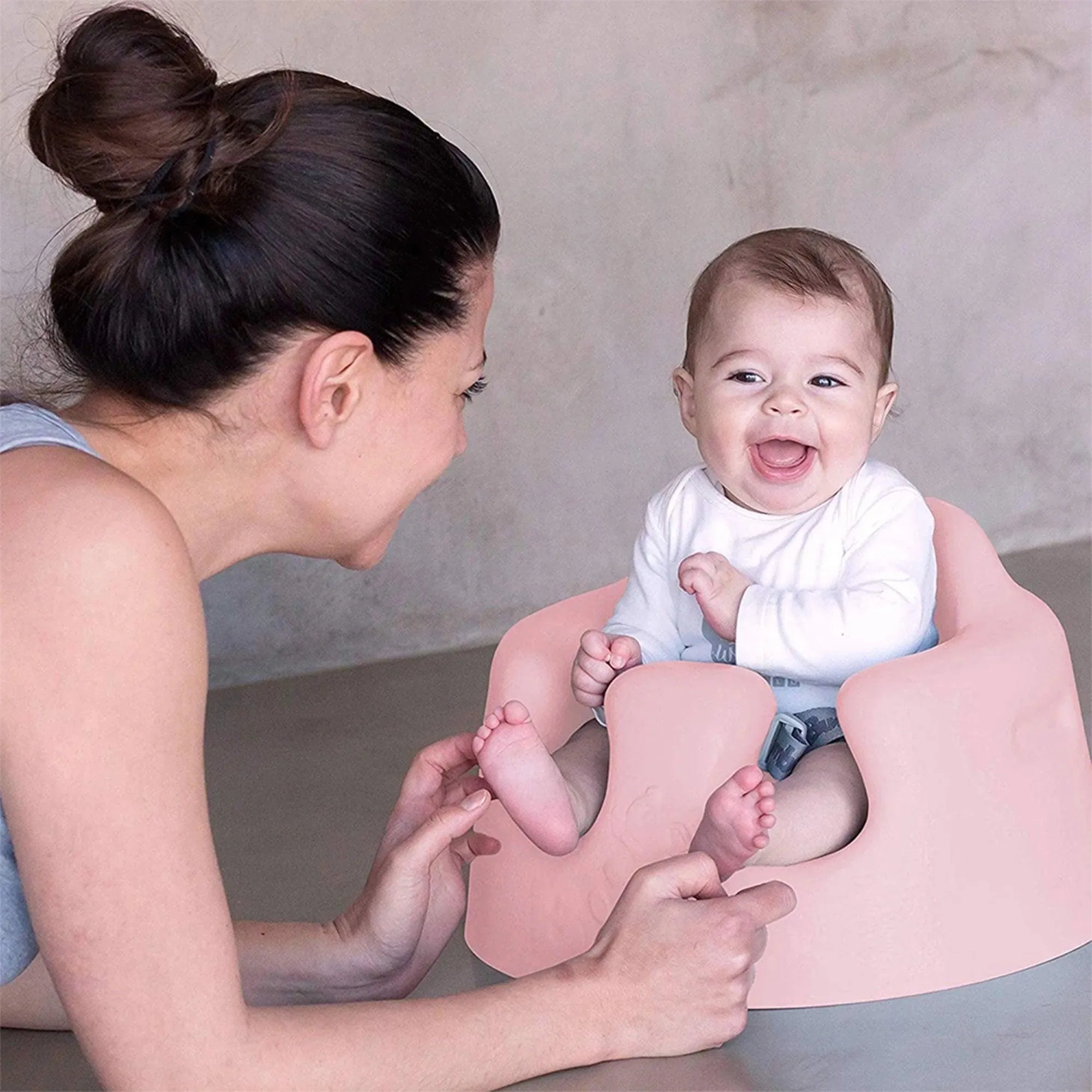 Bumbo Classic Baby-Bodensitz für Kleinkinder