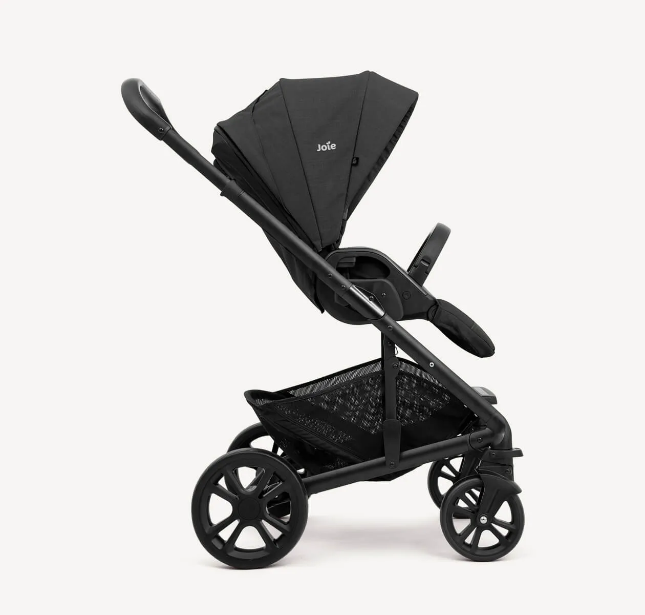 Chrome 4-in-1 Reversible Kinderwagen – Intelligente Vielseitigkeit trifft auf mühelosen Stil