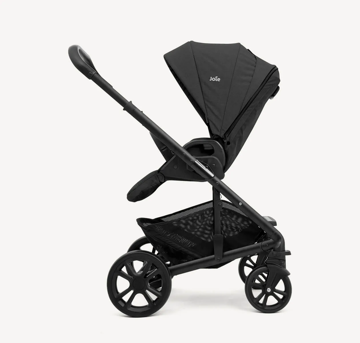 Chrome 4-in-1 Reversible Kinderwagen – Intelligente Vielseitigkeit trifft auf mühelosen Stil
