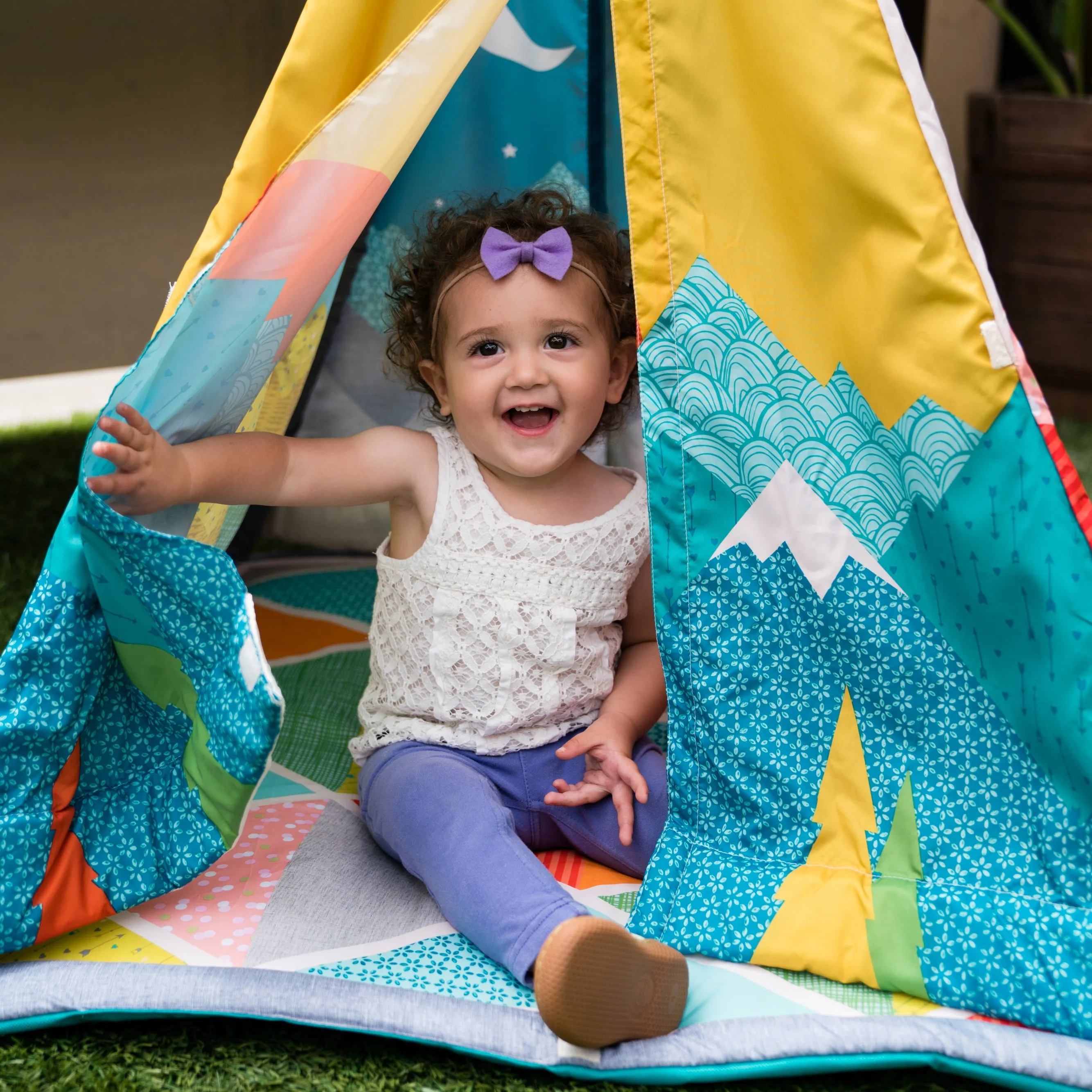 Spielbogen & Lustiges Tipi™ für Babys und Kleinkinder