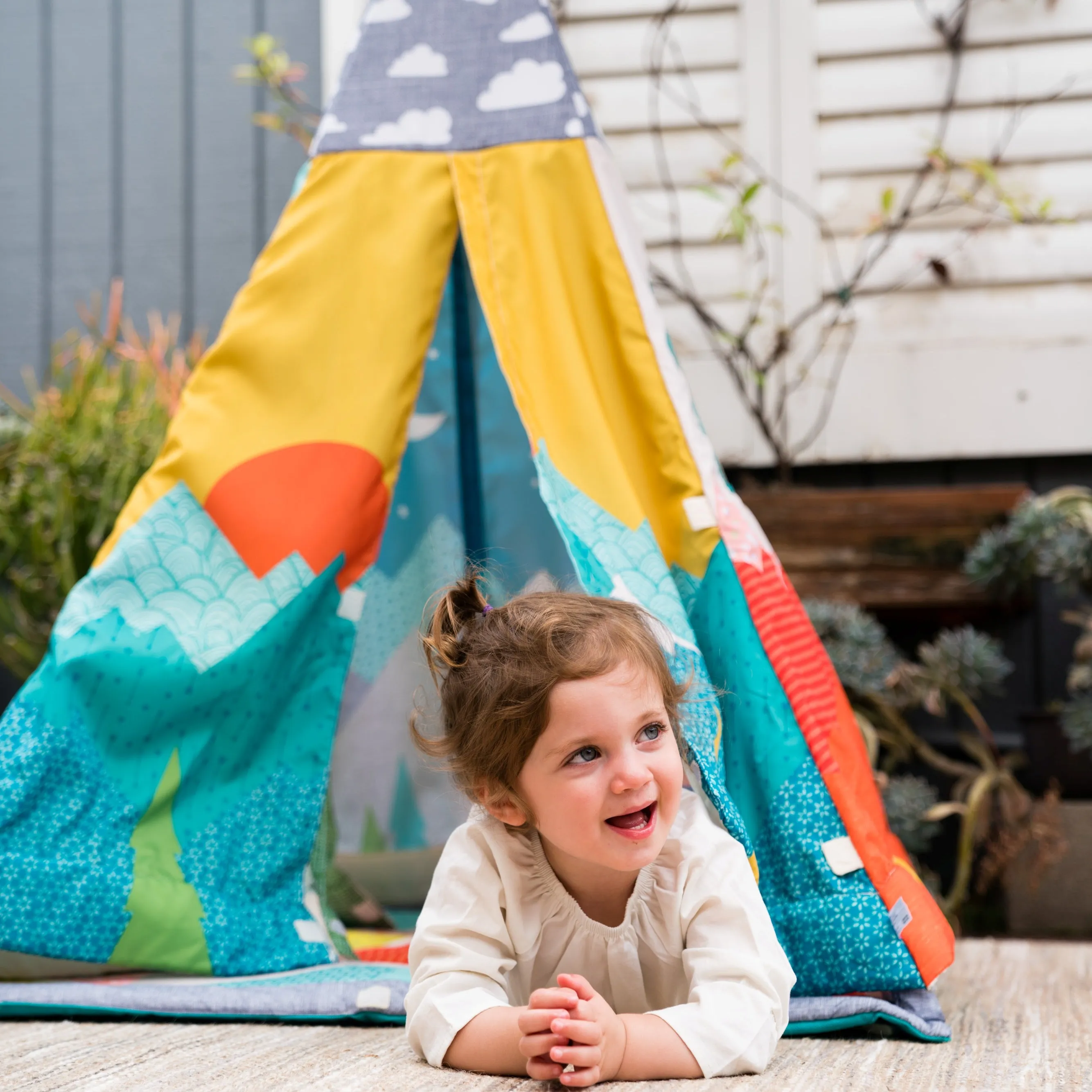 Spielbogen & Lustiges Tipi™ für Babys und Kleinkinder