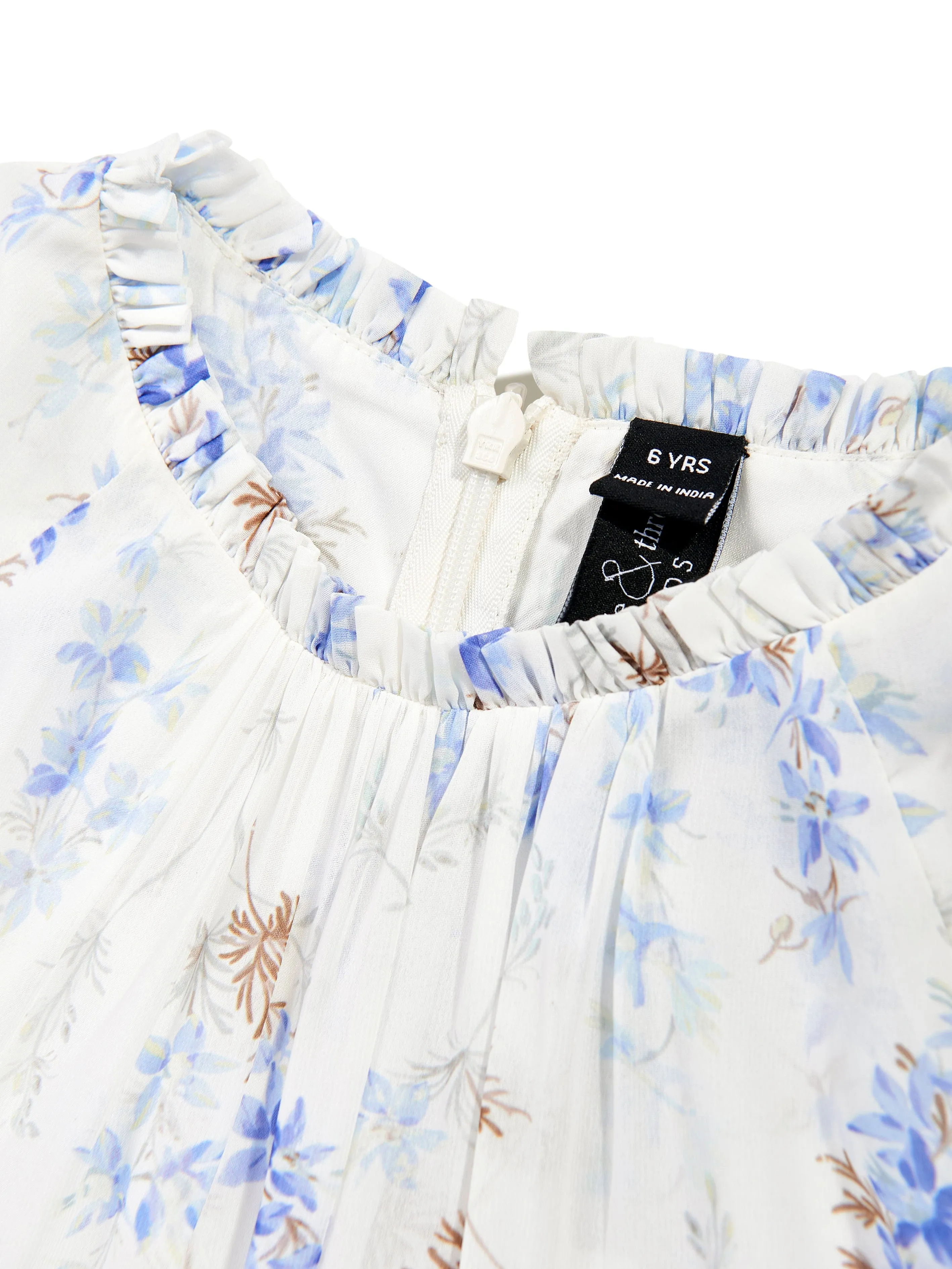Needle & Thread Mädchen Ophelia Blümchen Chiffon Cape Kleid in Weiß