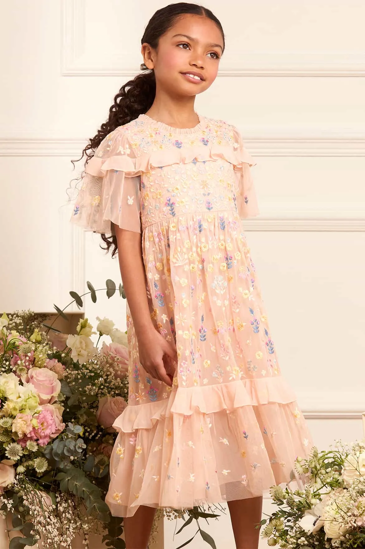 Needle & Thread Mädchen Tüll Blumenbeet Stickerei Kleid in Rosa
