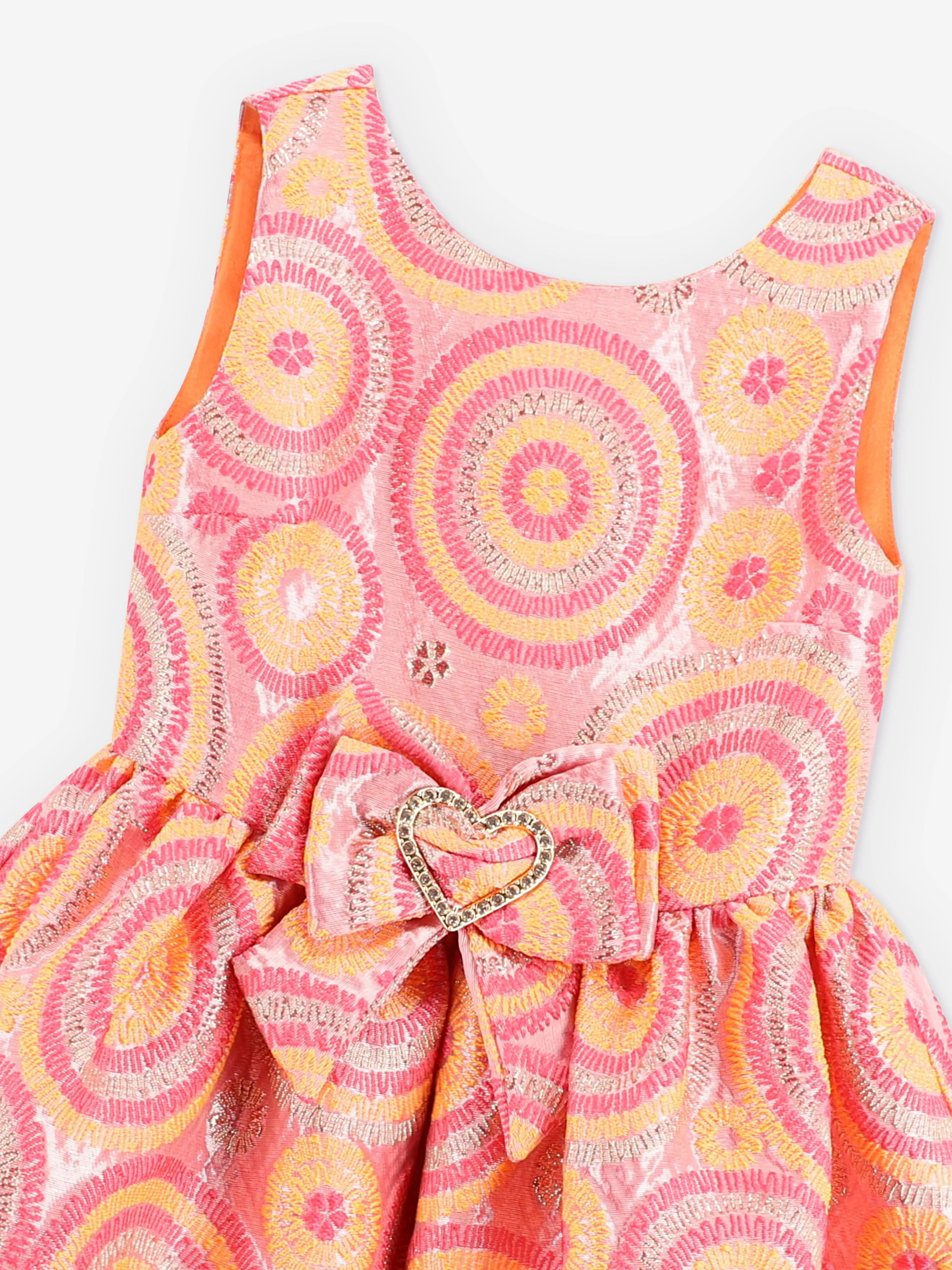 Engelsgesicht Mädchen Rubin Kreis Kleid in Orange