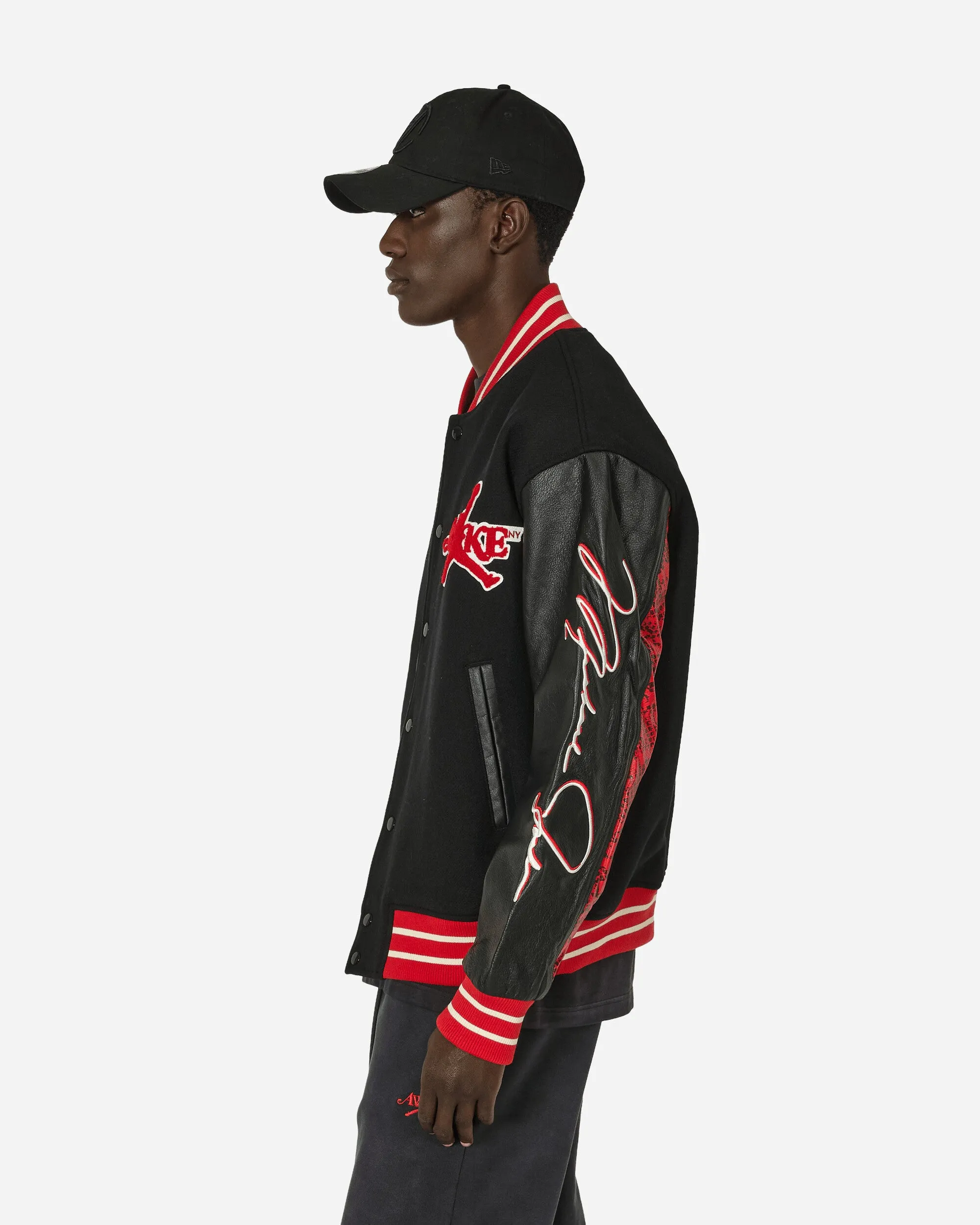 Awake NY Varsity Jacke Schwarz