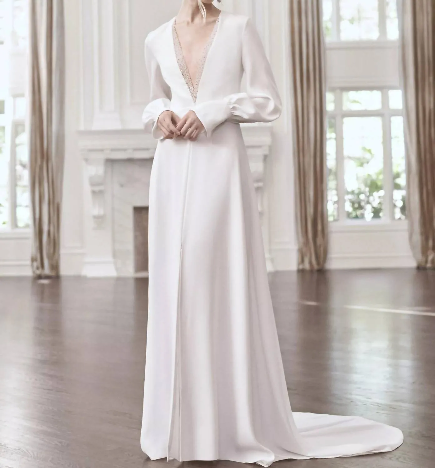 Britt Gown In Off White