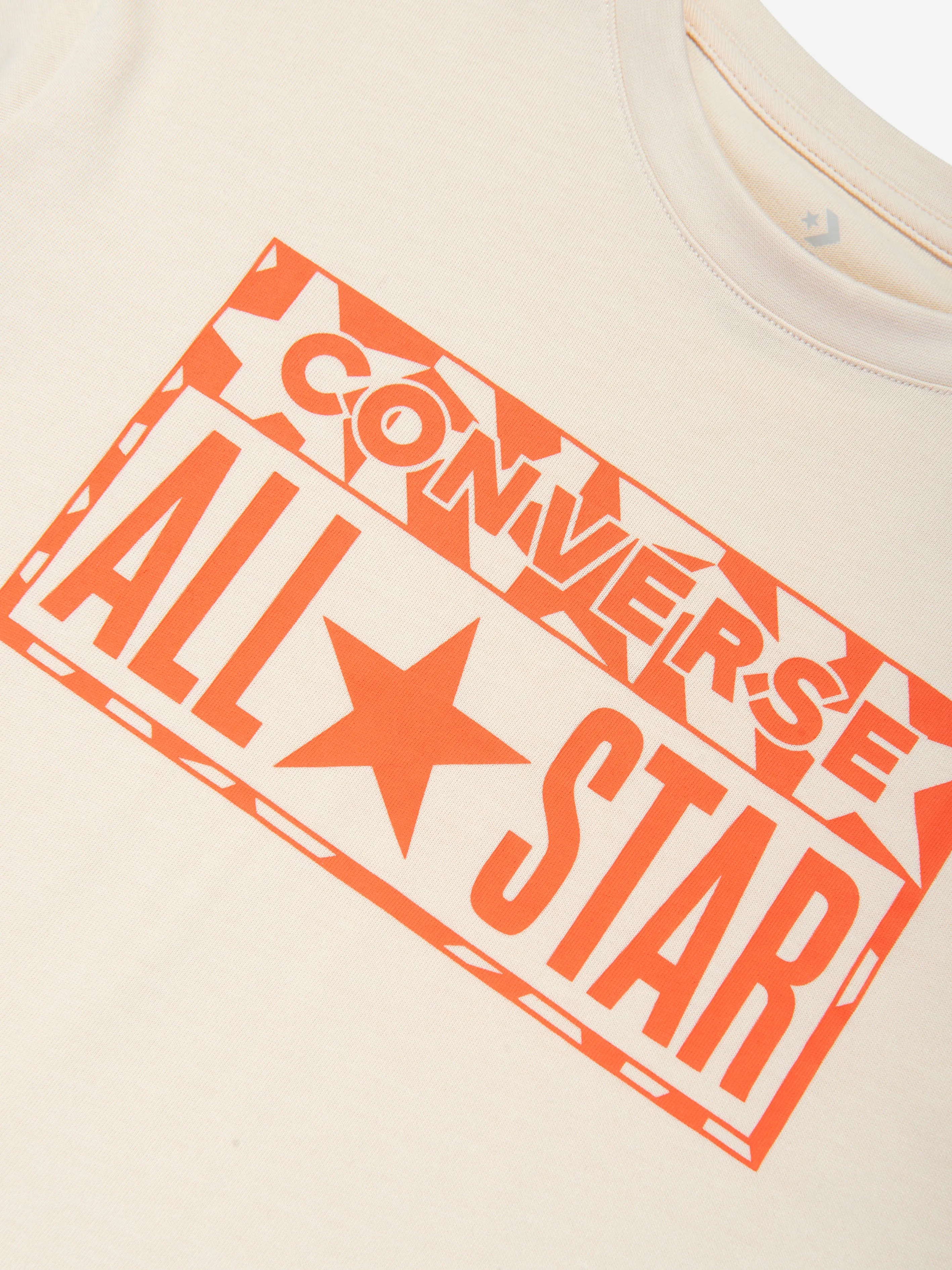Converse Boys Lifestyle Loose Fit T-Shirt in Elfenbein