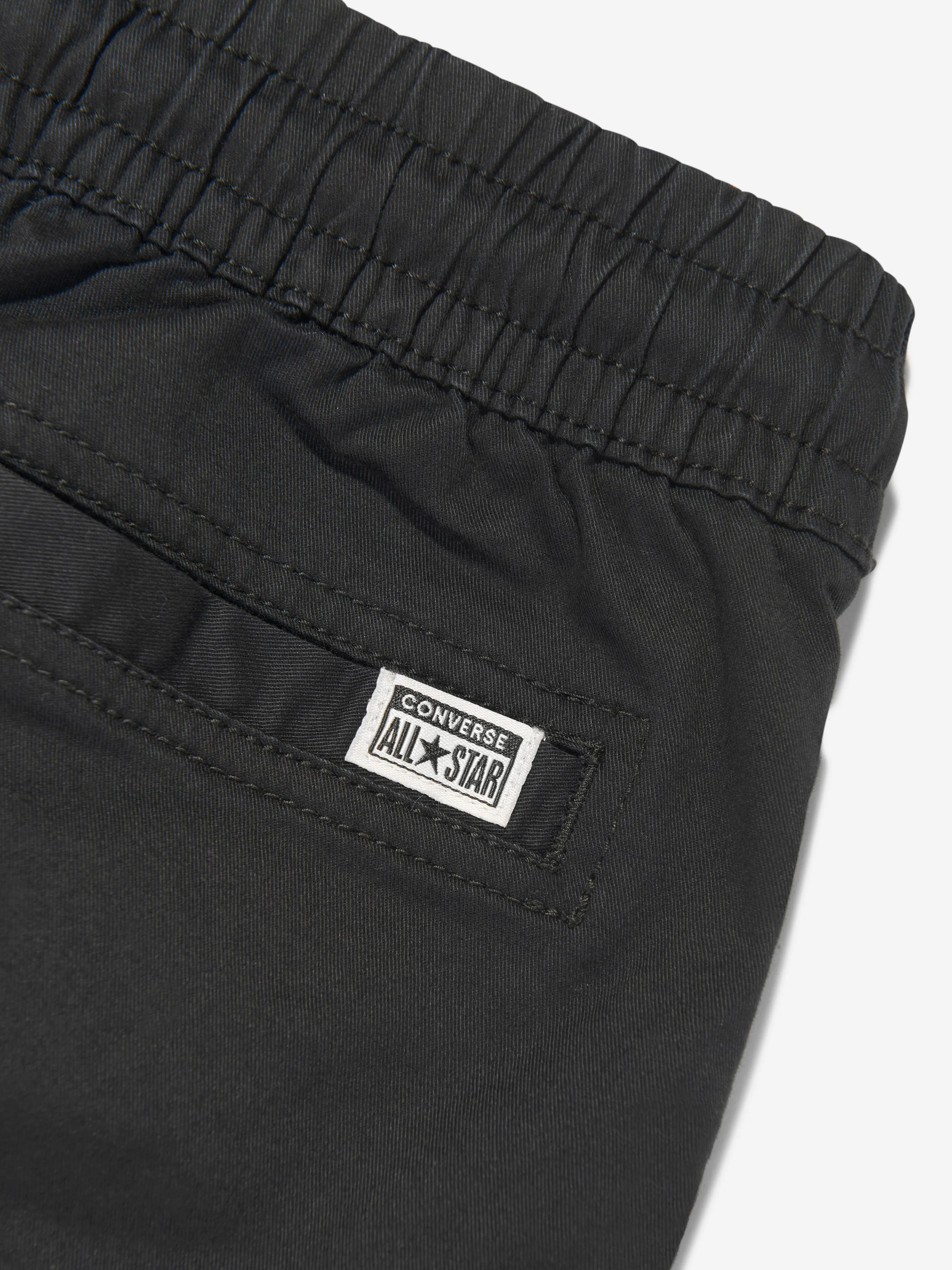 Converse Jungen Lifestyle Gewebte Cargo-Shorts in Schwarz