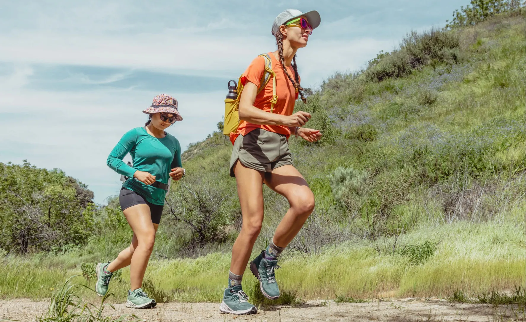 Purchase order for the 74% discount Keen Women's Zionic Mid Waterproof on sale now, buy our Items cheapest price, it is your best choice.