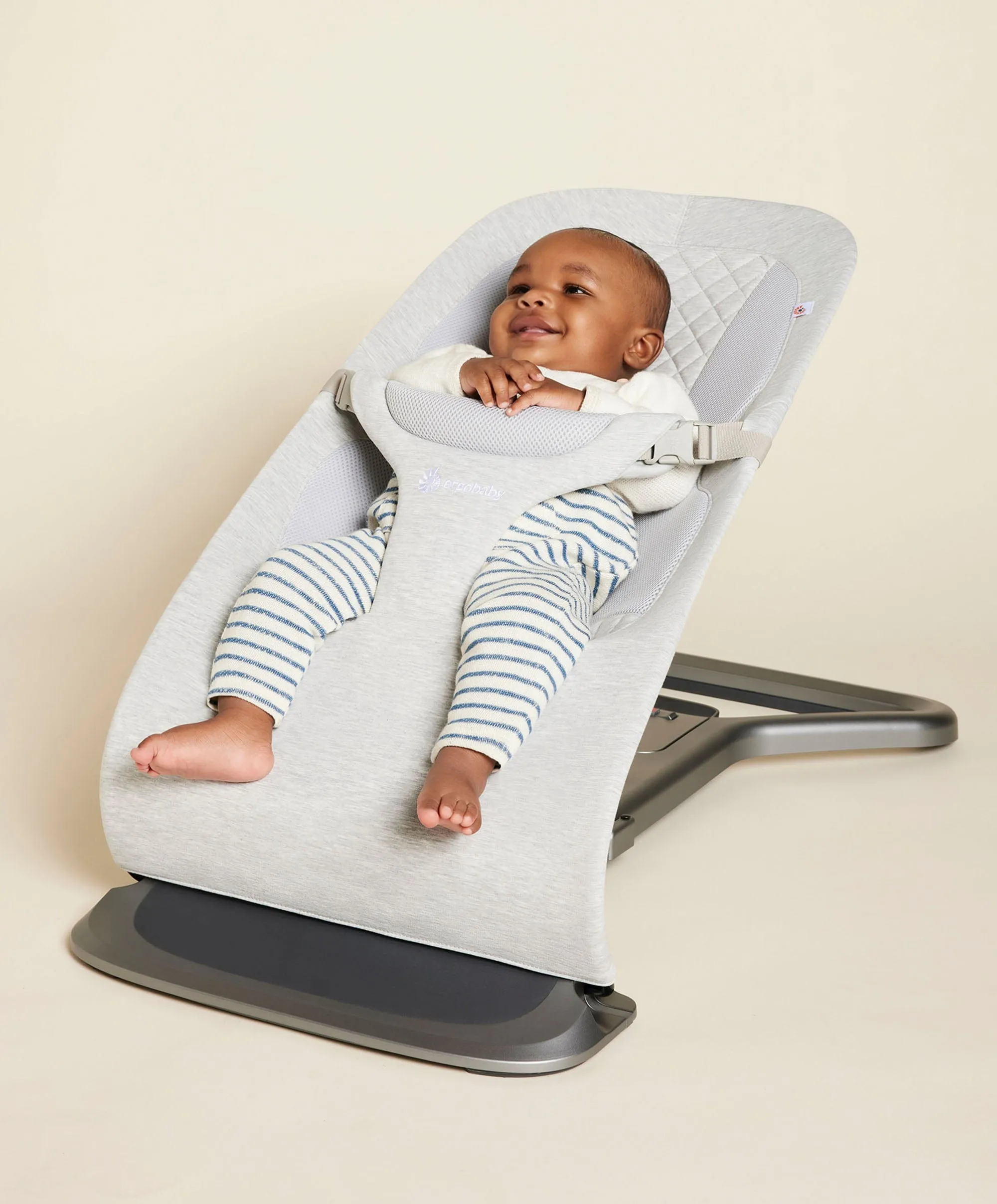 Ergobaby 3-in-1 Evolve Schaukelstuhl – Hellgrau