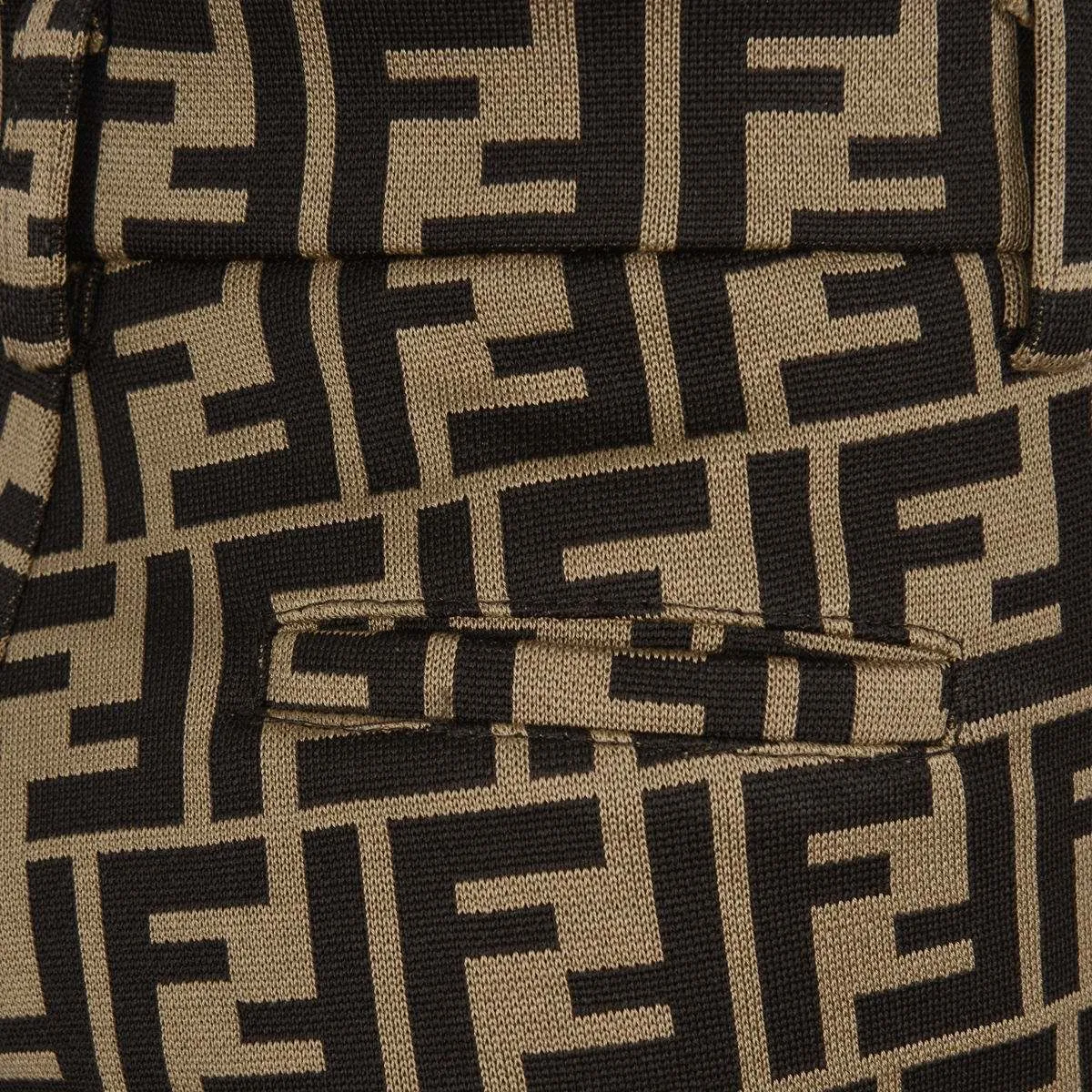 Fendi Baby Boys FF Logo Shorts in Braun
