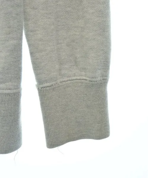 Grüne Kapuzenpullover