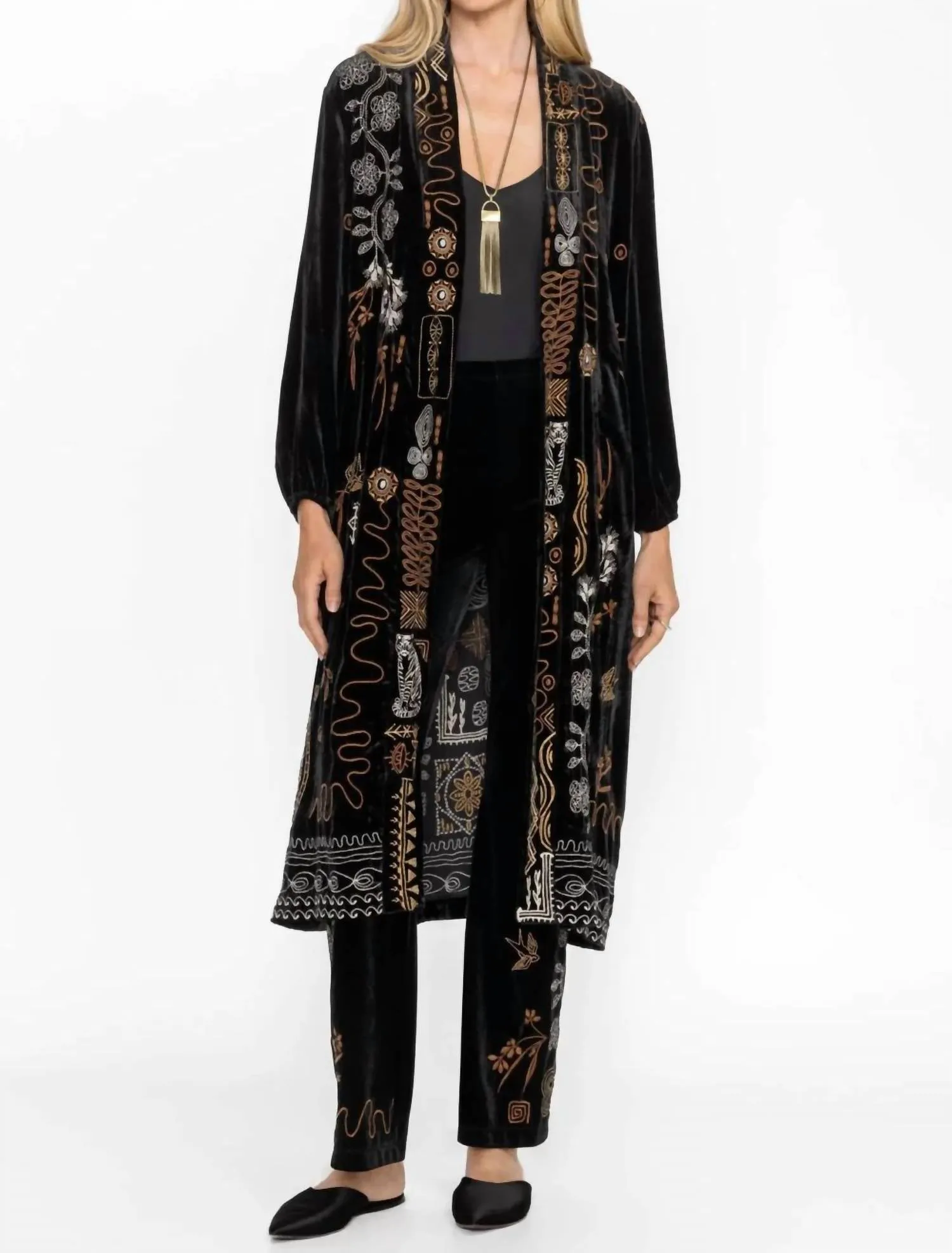 Jenai Kimono Sleeve Relaxed Dress - Plus In Black