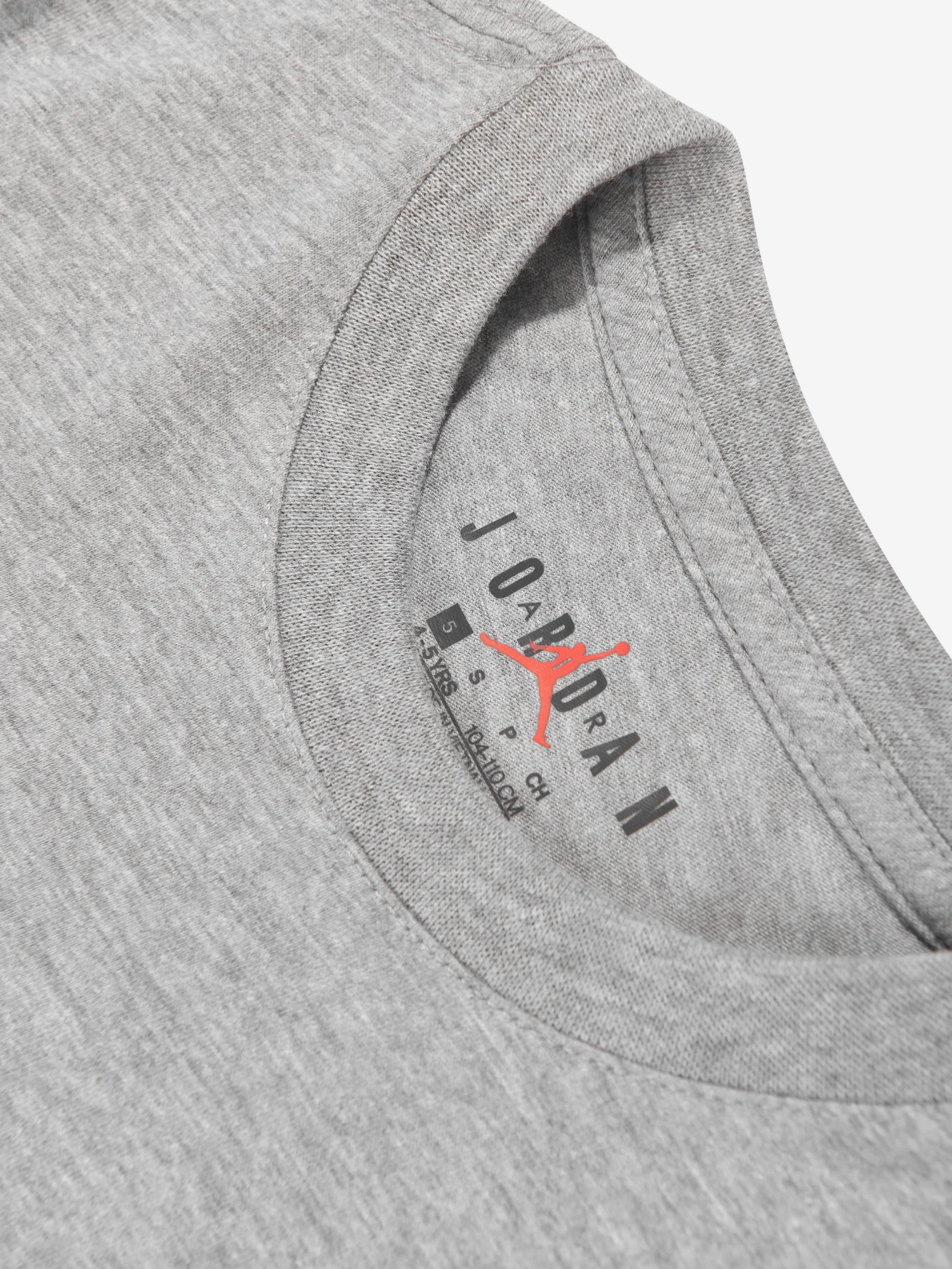 Jordan Boys Jumpman Air Besticktes T-Shirt in Grau