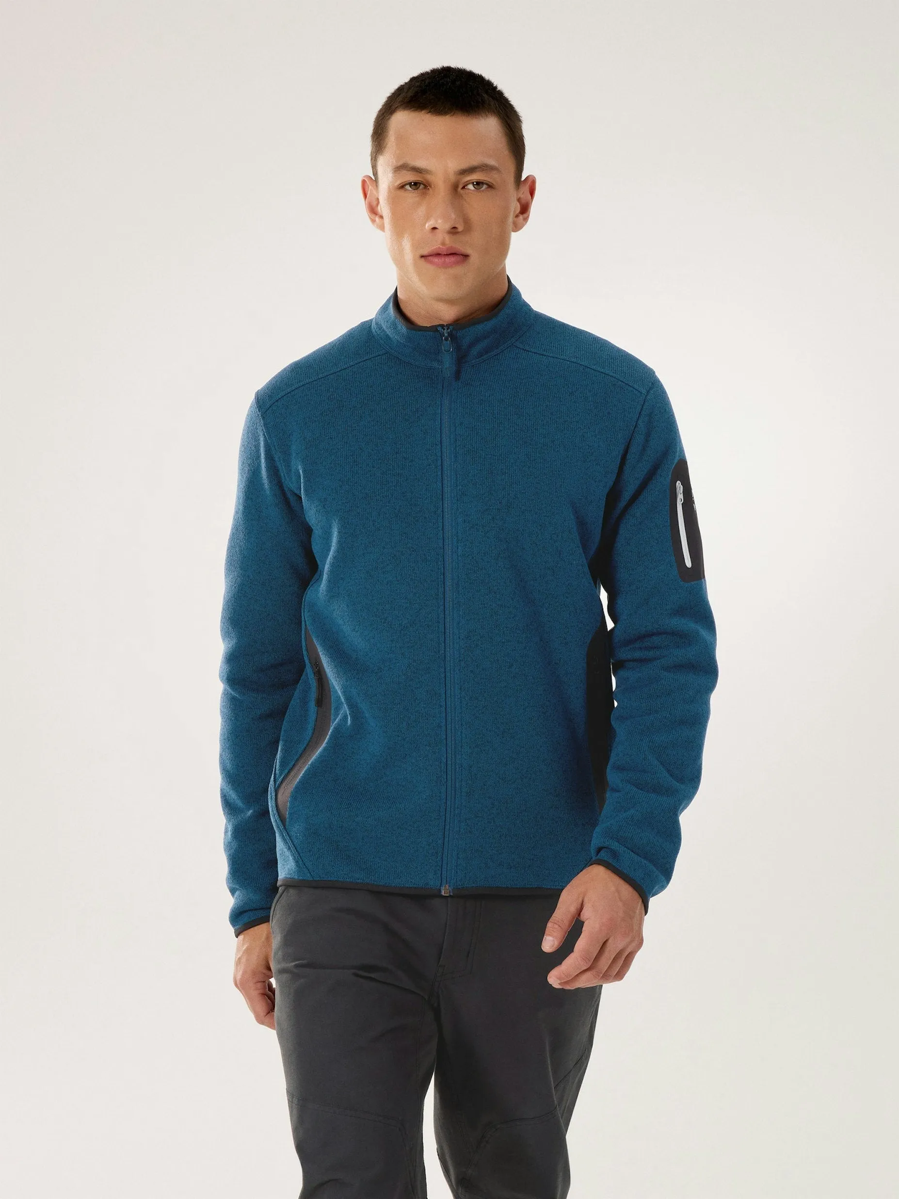 Here to provide you with the best quality of Arc'teryx Men's Covert Cardigan of 2025 new styles here have 74% Off from our online store. Now, select the cheap Items.