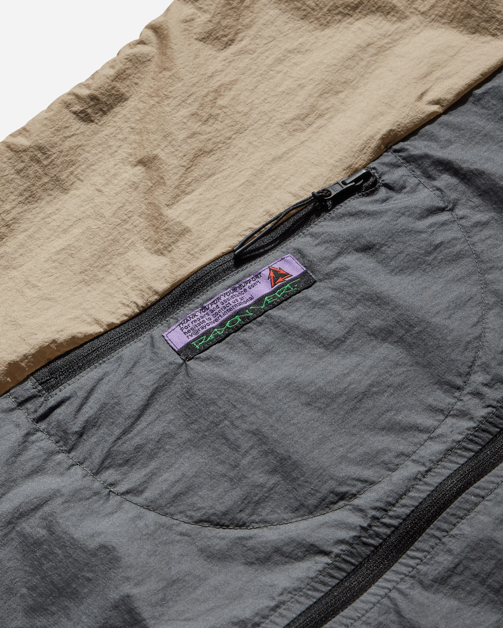 Herren-Winddichte Kapuzenjacke aus recyceltem Material in Höhlengrau