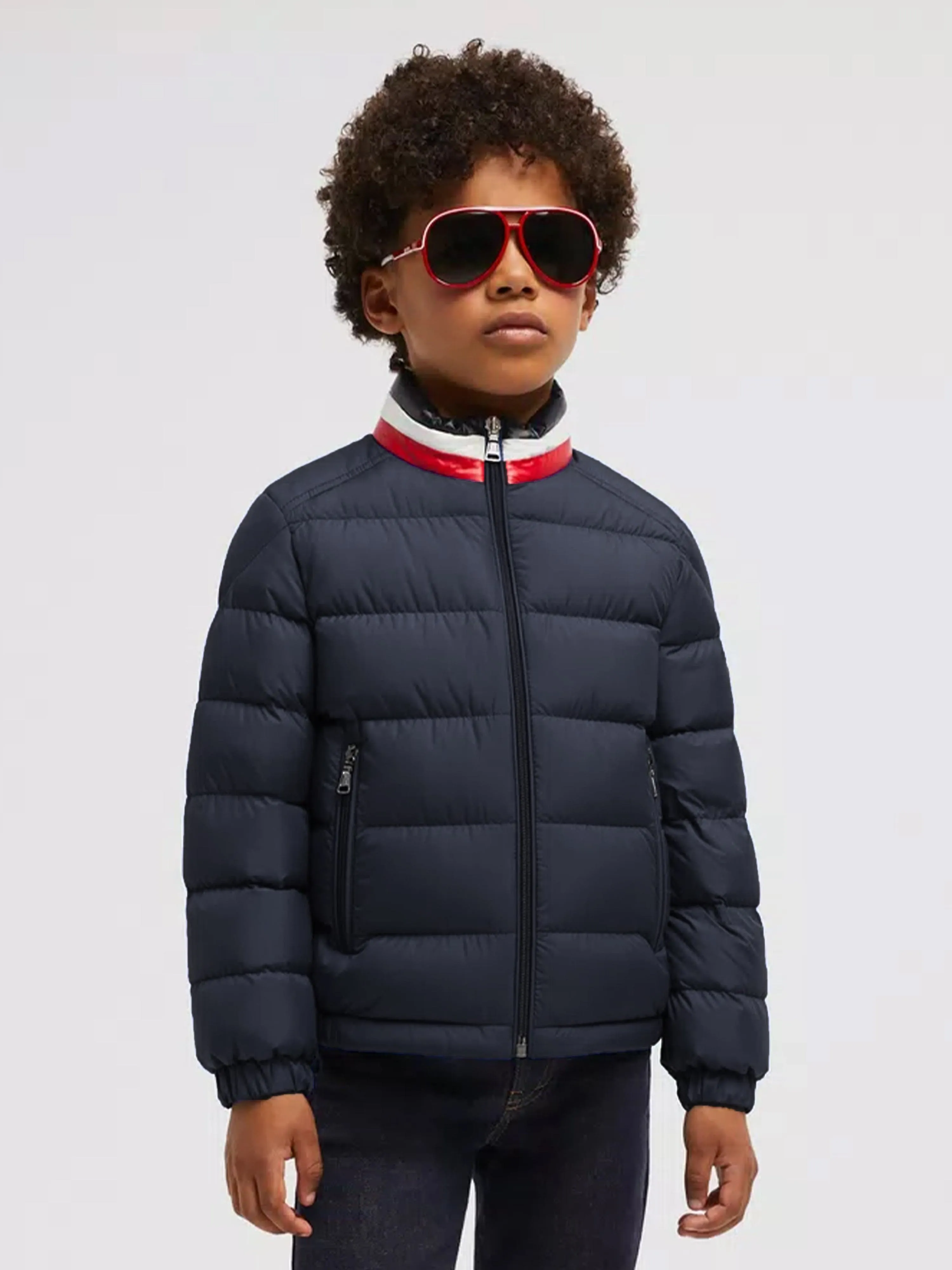 Moncler Enfant Jungen Daunengefütterte Vashiti Jacke in Marine