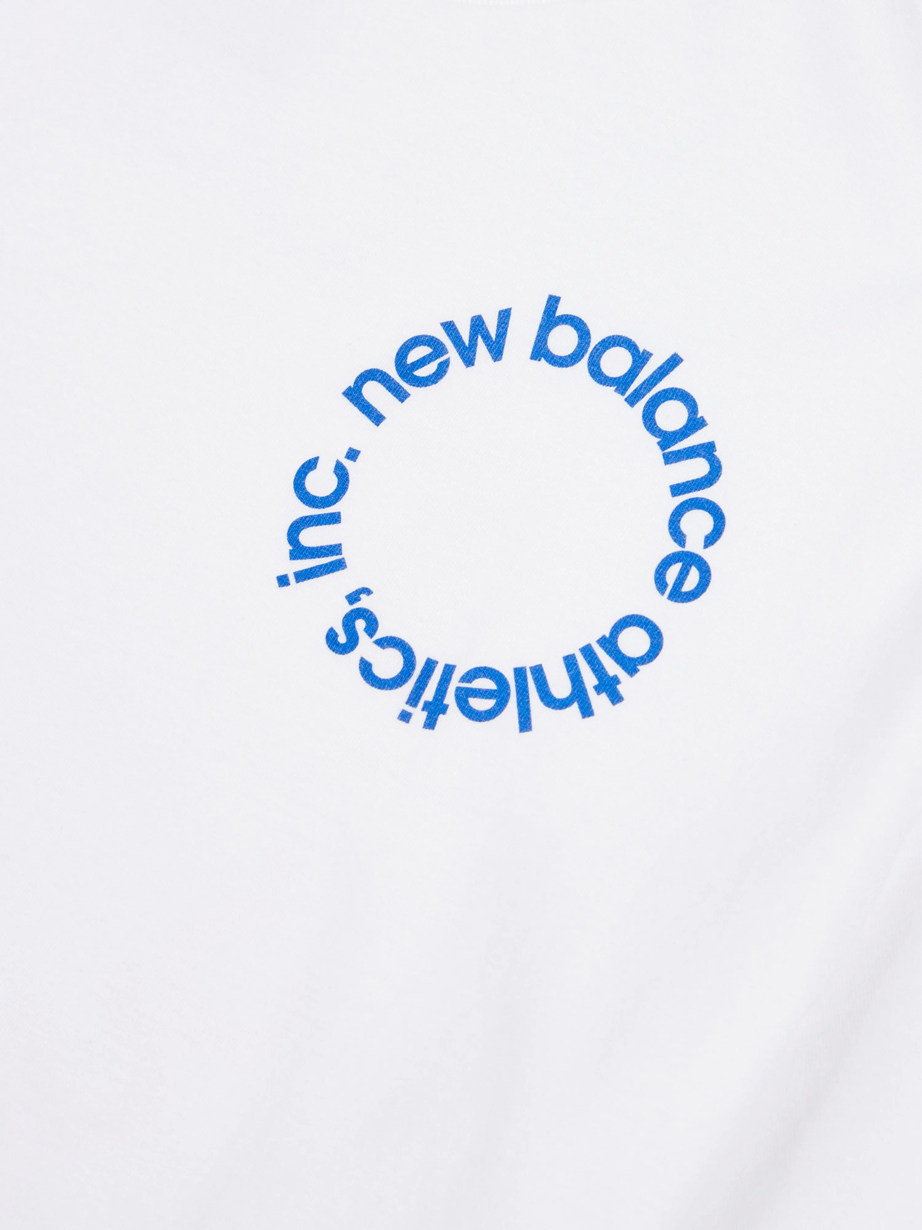 New Balance Jungen Grafik-T-Shirt mit rundem Logo in Weiß