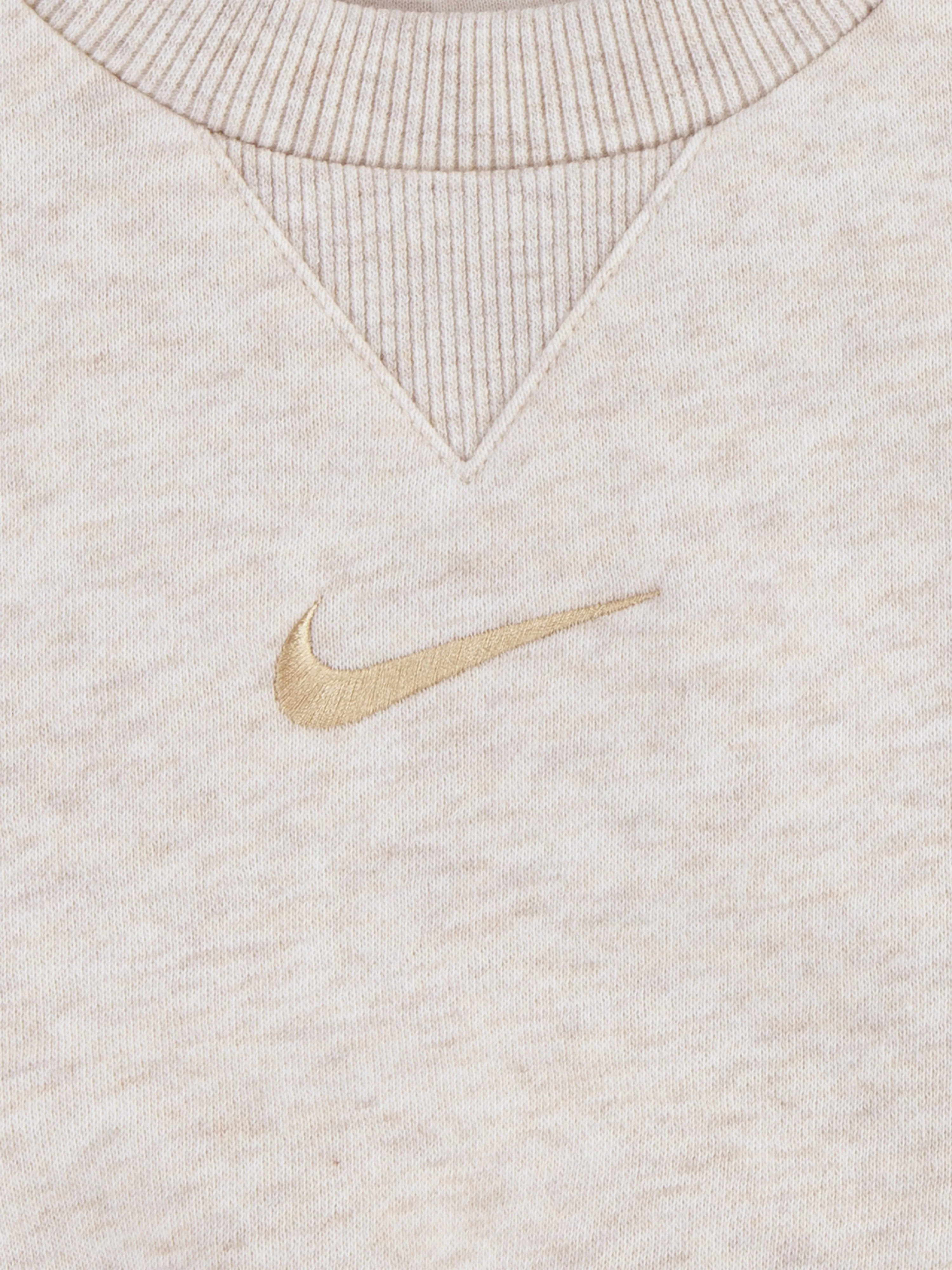 Nike Kids Essential Fleece Tracksuit in Elfenbein