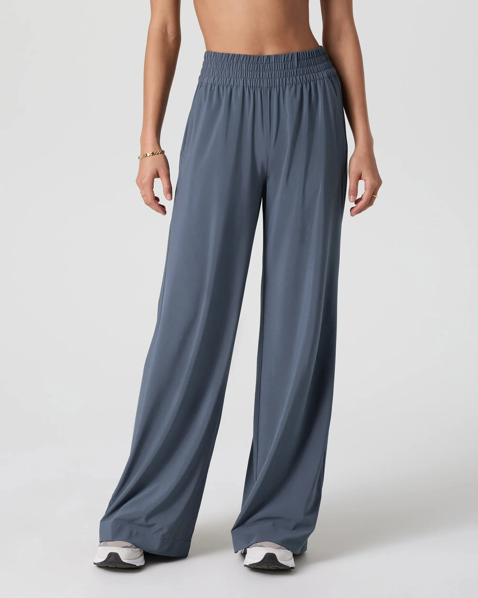 Get Genuine Vuori Women's Villa Wide Leg save up to 75% off, highest quality and fast shipping worldwide, welcome to ourders our official site.