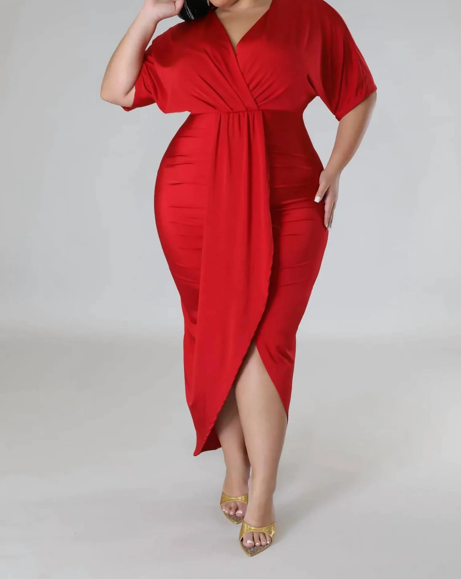 Ruched Front Slit Dress In Red