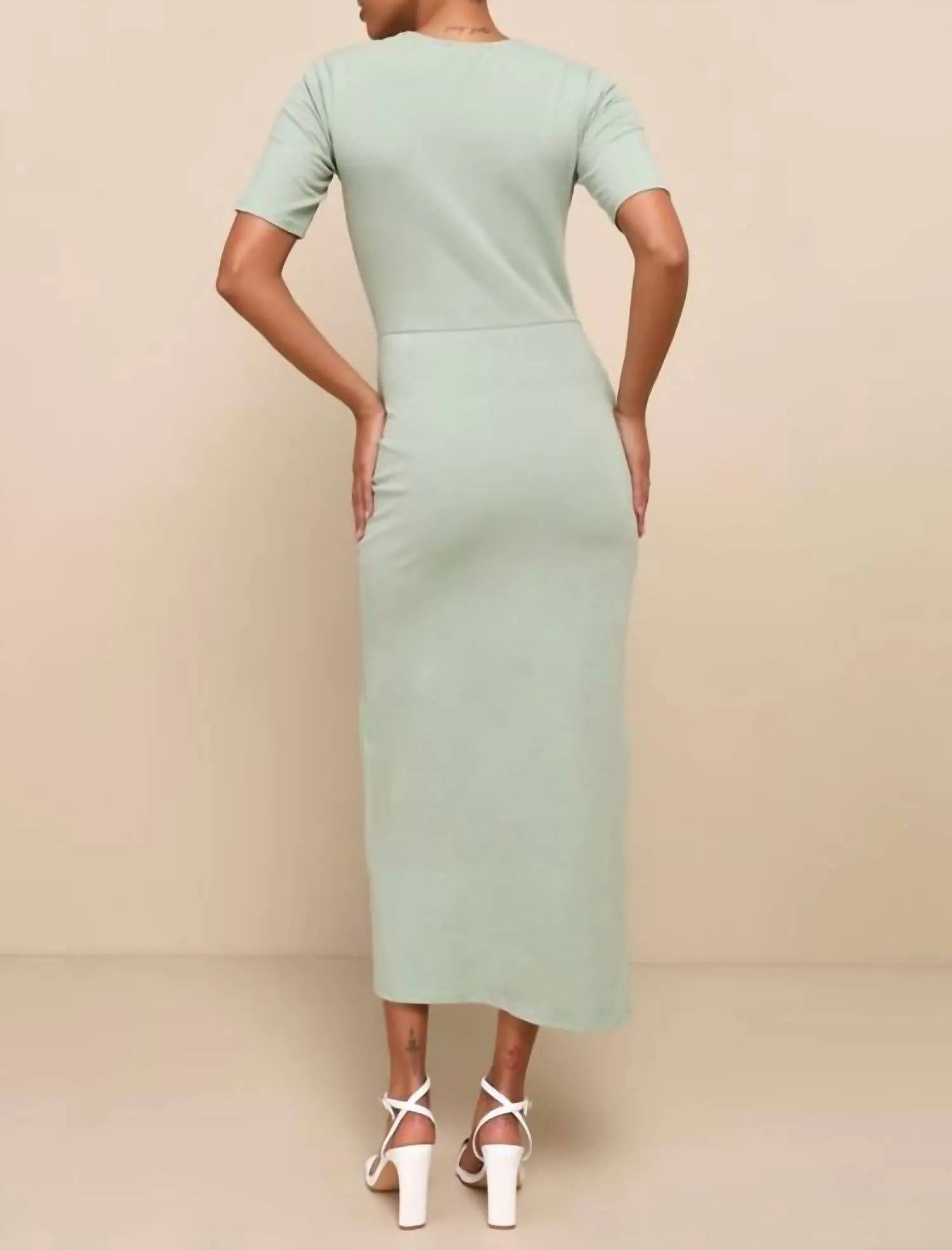 Ruched Short Sleeve Midi Dress In Sage Green