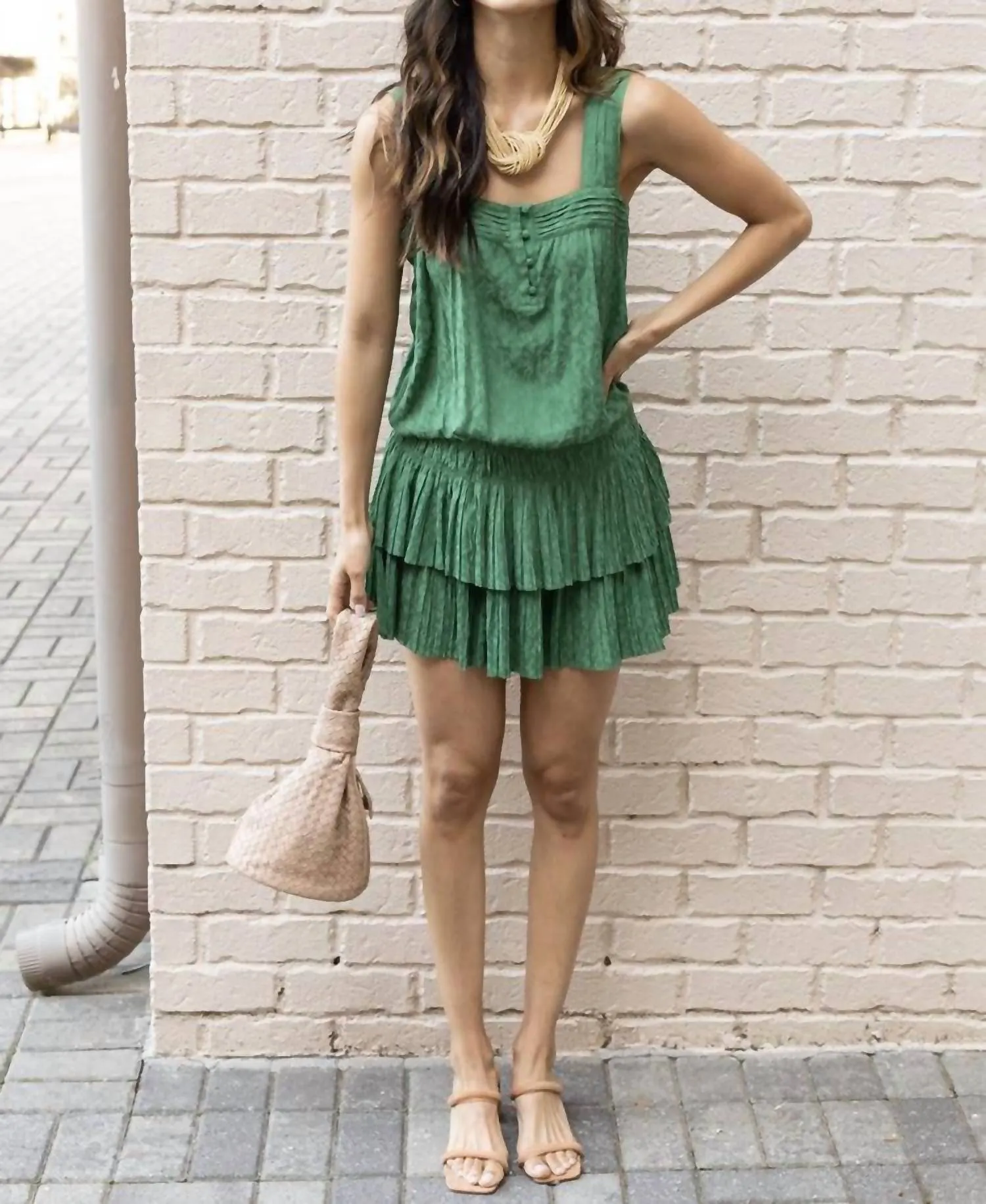 Scarlett Sleeveless Tiered Mini Dress In Leaf Green