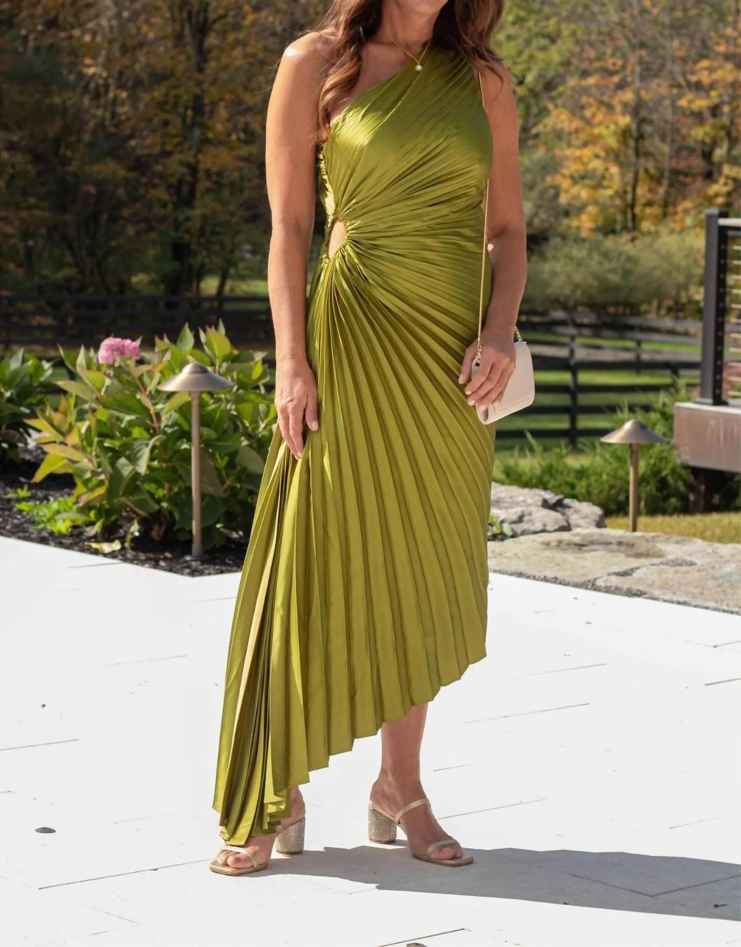 Stella Pleated Midi Dress In Olive Green