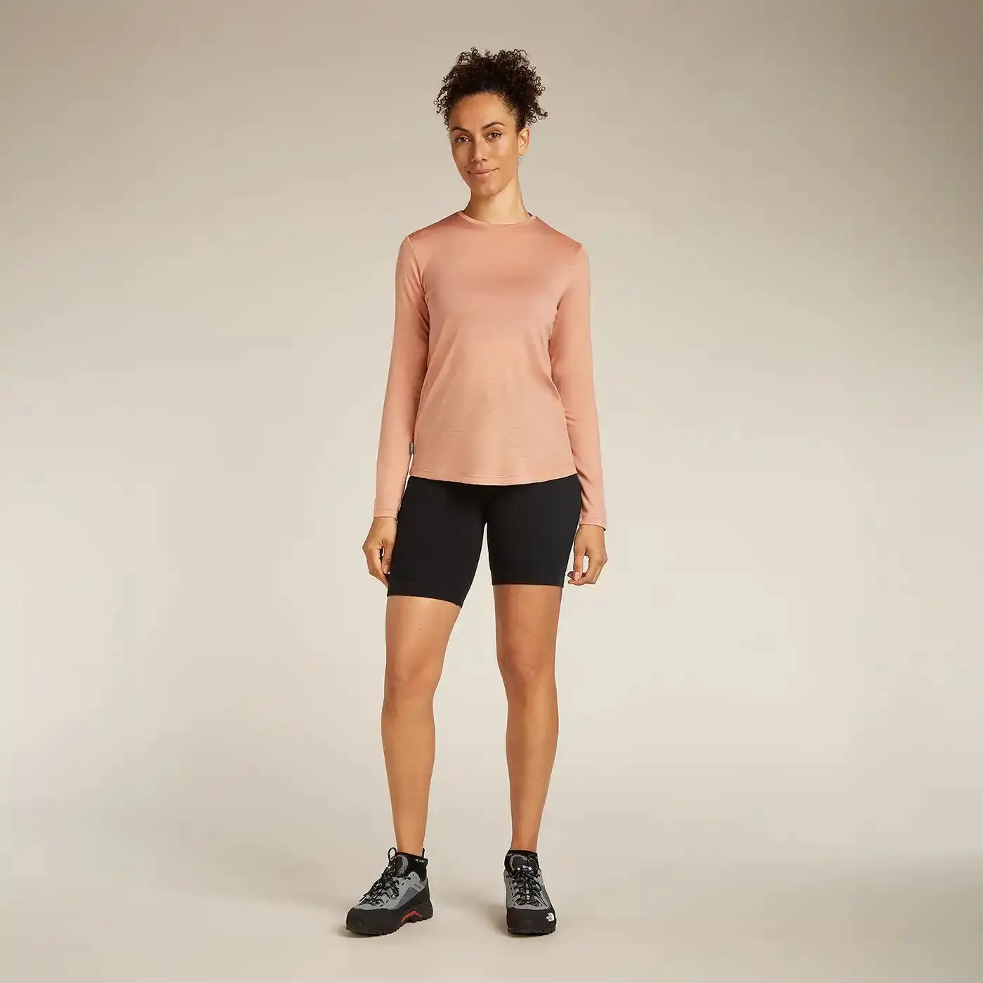 Big Discount For Cheap Icebreaker 125 Cool-Lite Sphere III Womens Long Sleeve T-Shirt , fashionable styles and best customer services for you.