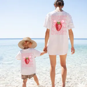 Sweet Strawberry Mum Matching Back Logo T-Shirts discount mum dresses