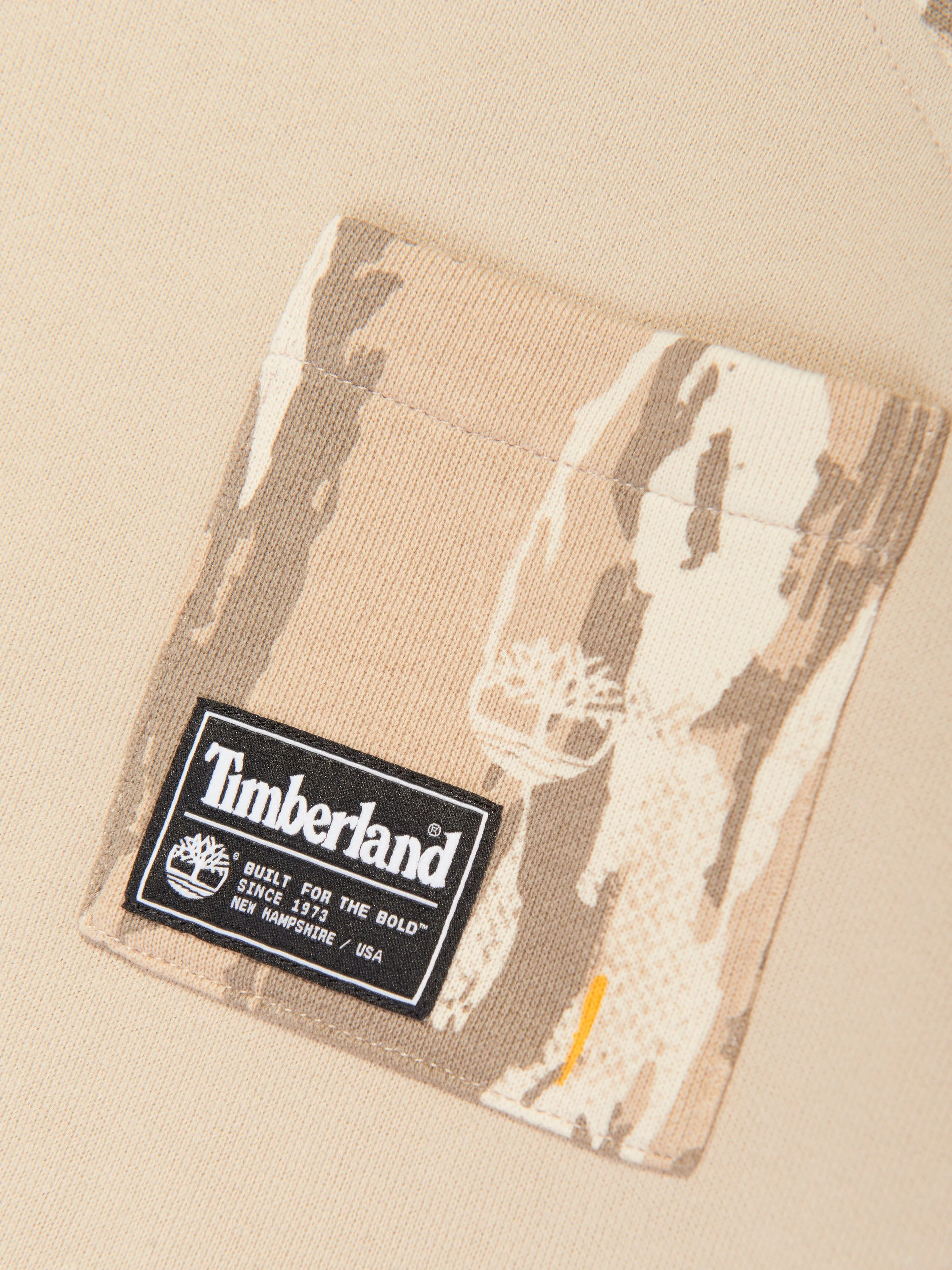 Timberland Jungen Sweatshirt mit gemustertem Ärmel in Beige