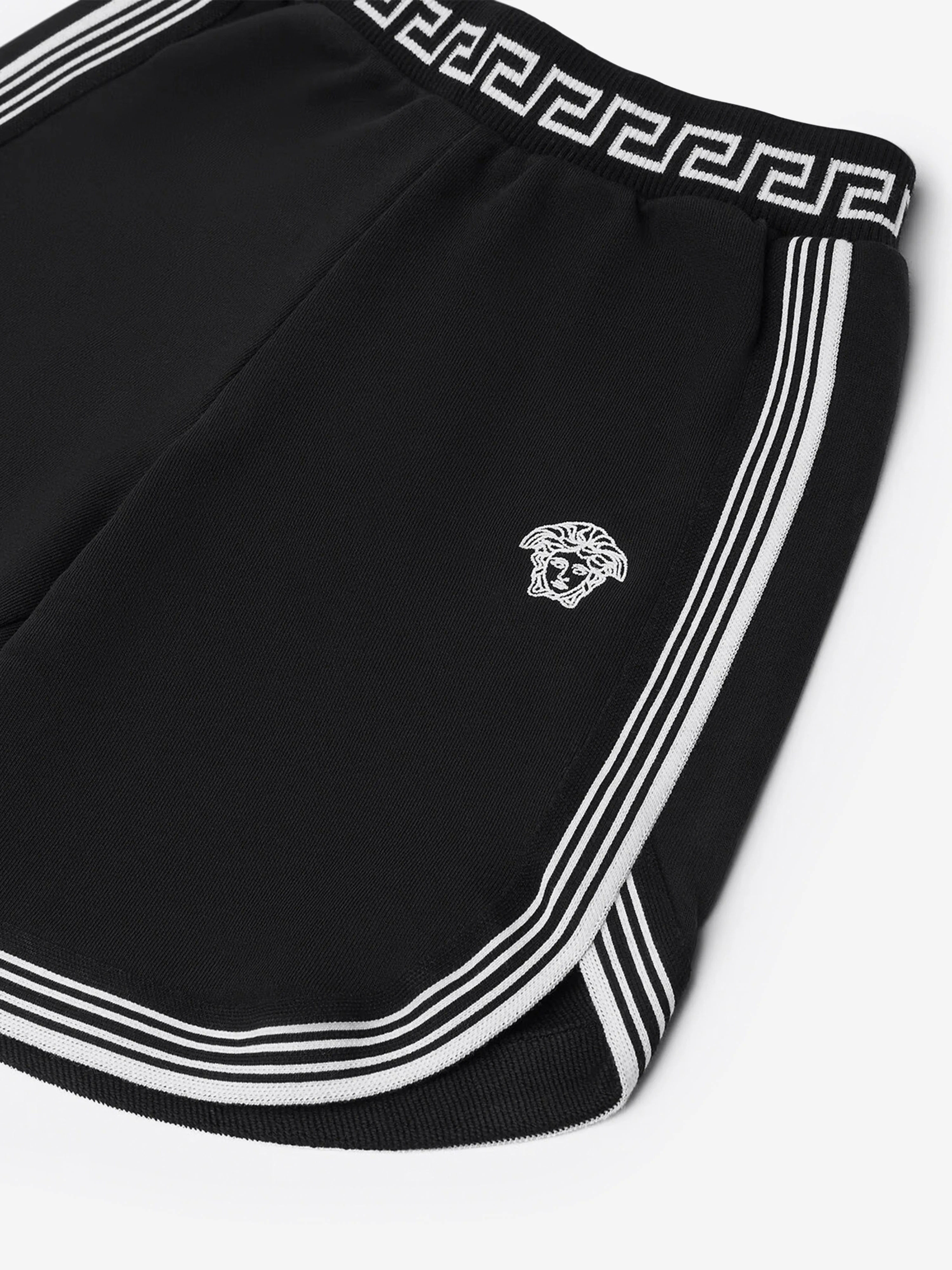 Versace Boys Medusa Logo Shorts in Schwarz